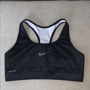 Nike Dri-Fit Sports Bra